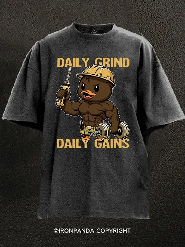 Funny T-Shirt-Daily Grind, Daily Gains Washed Gym Shirt