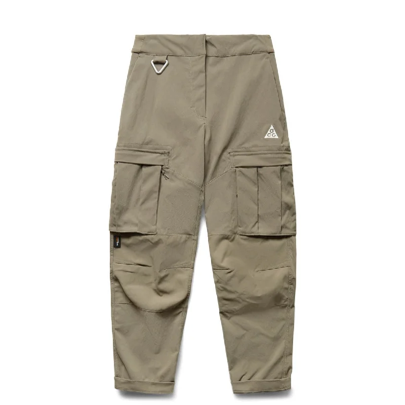 Yoga Joggers-NIKE ACG "SMITH SUMMIT"